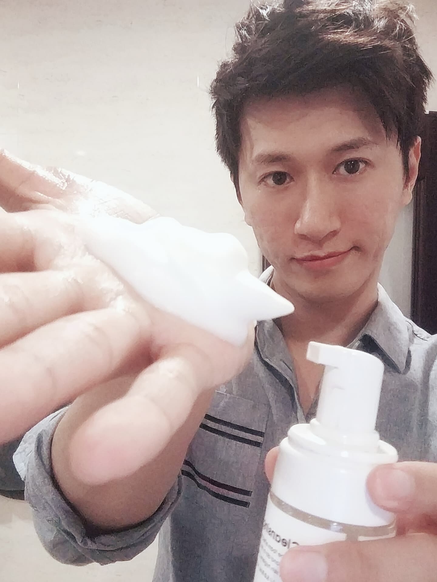 現在空汙的問題日漸嚴重,更覺得臉部的清潔更是重要!